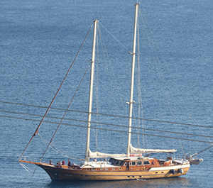 traditional wooden yachts